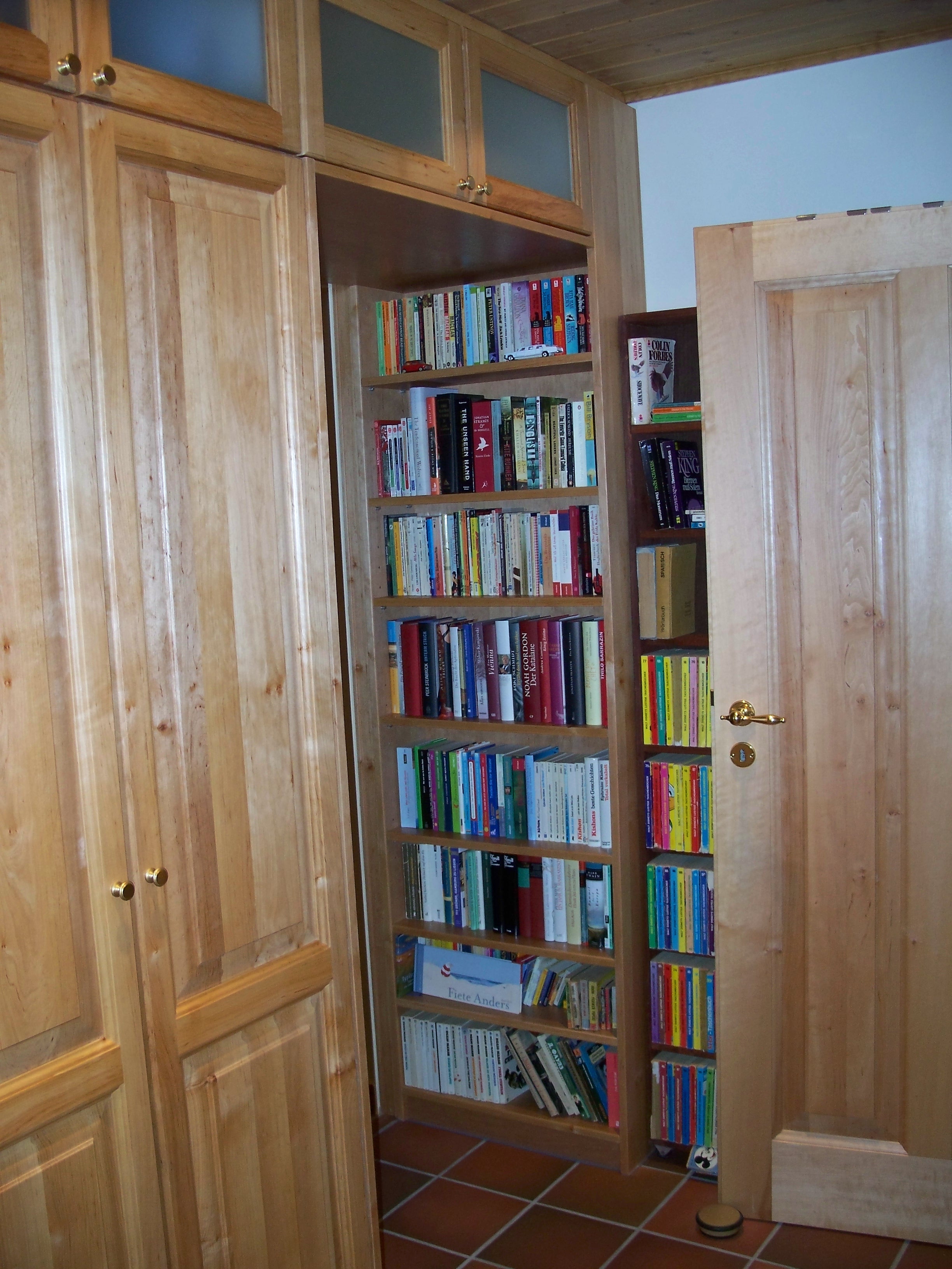 Rosien Fensterbau - feine Möbel / Treppen